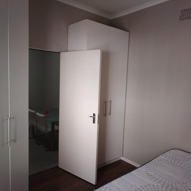 1 Bedroom Property for Sale in Rondebosch Western Cape
